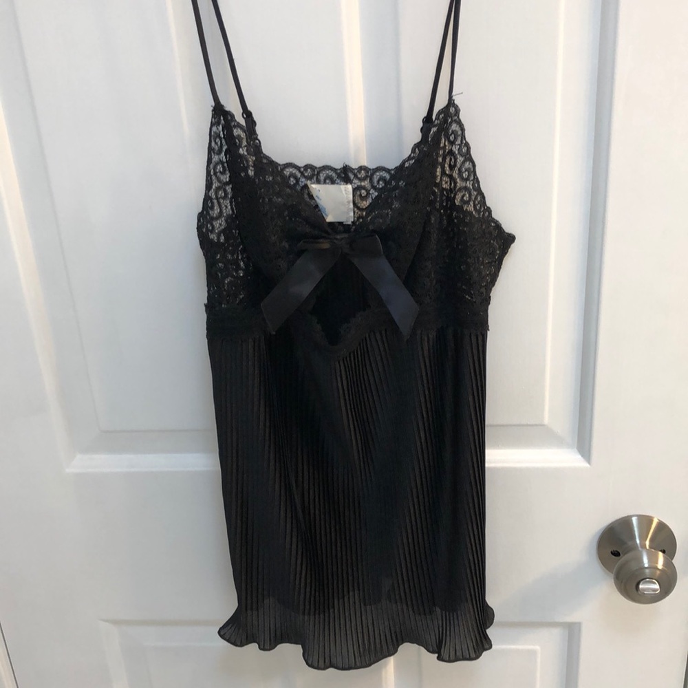 Ambiance Black Lace Top Pleated Slip size M
